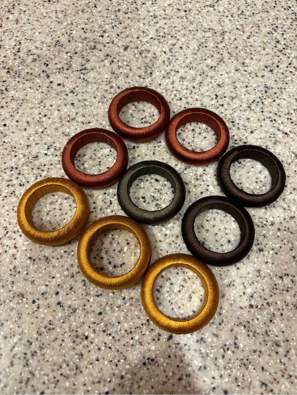 Set of 9 Kemp & Beatley Yarn Wrap Napkin Rings Multiple Colors